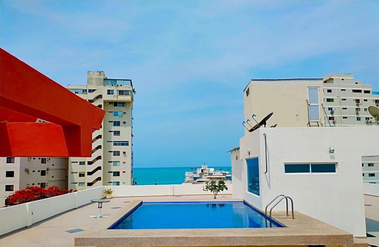Alojate A Una Calle De La Playa Y Malecon Salinas  Luaran gambar